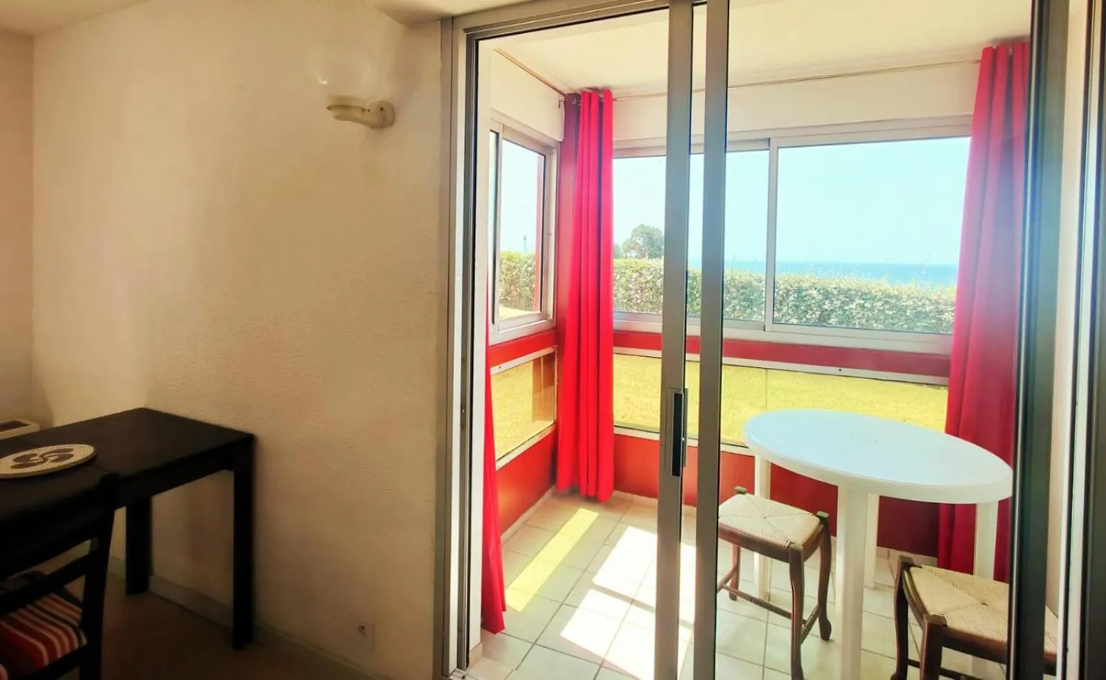 Agreable Studio Face A L'Ocean Anglet France